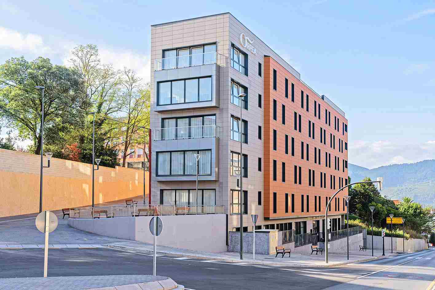 ORPEA Bilbao Zabalbide residencia fachada